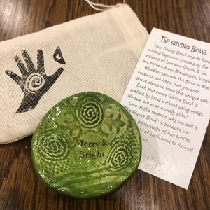 Artisan Giving Bowl : Merry and Bright